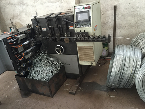 �S�^(q��)�D��